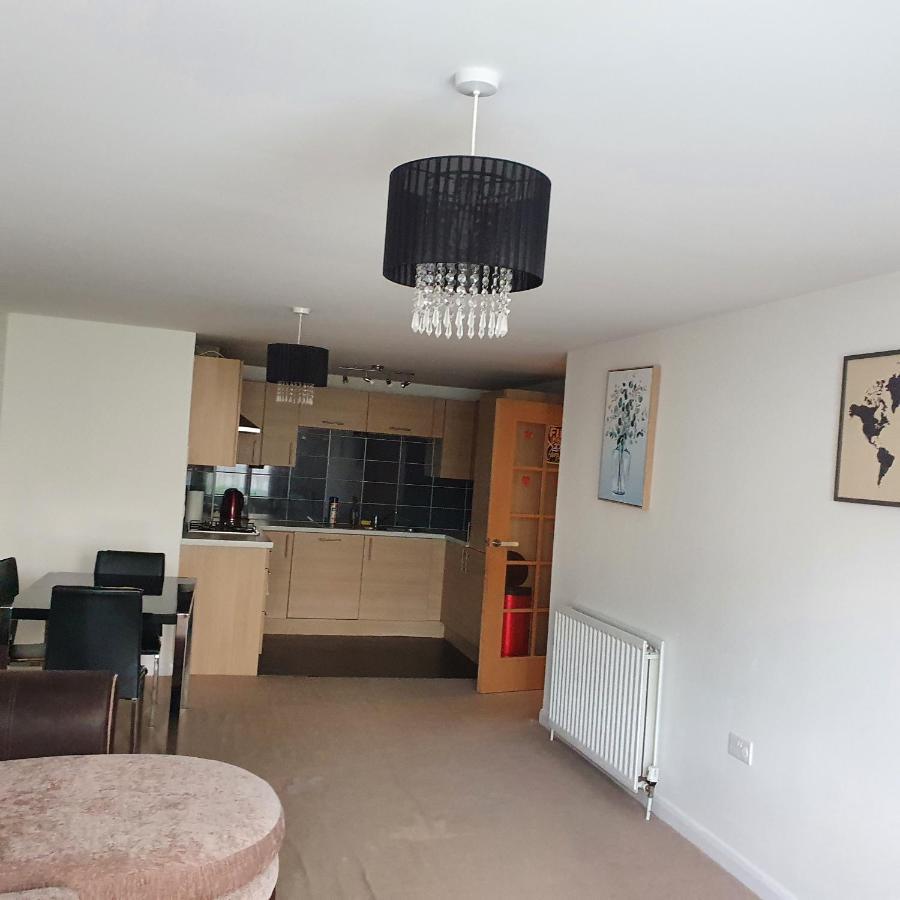 2-Bedroom Back Hilton Area Apartment - Ground Floor, Aberdeen City Center Exterior foto