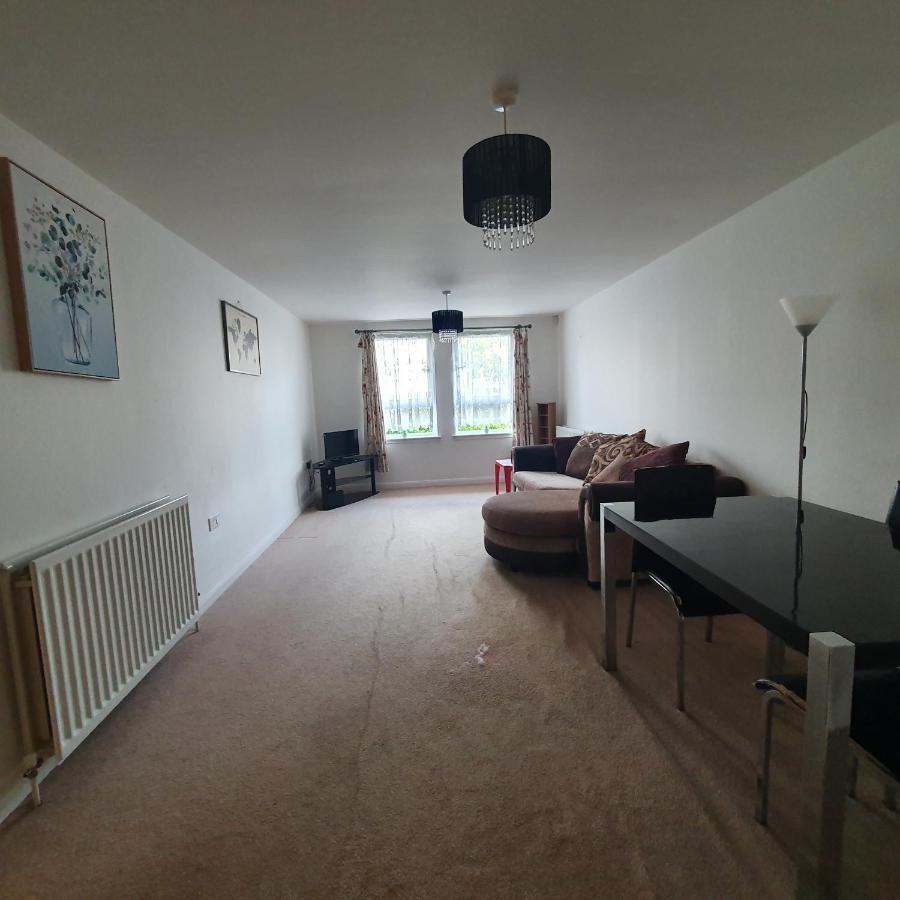 2-Bedroom Back Hilton Area Apartment - Ground Floor, Aberdeen City Center Exterior foto